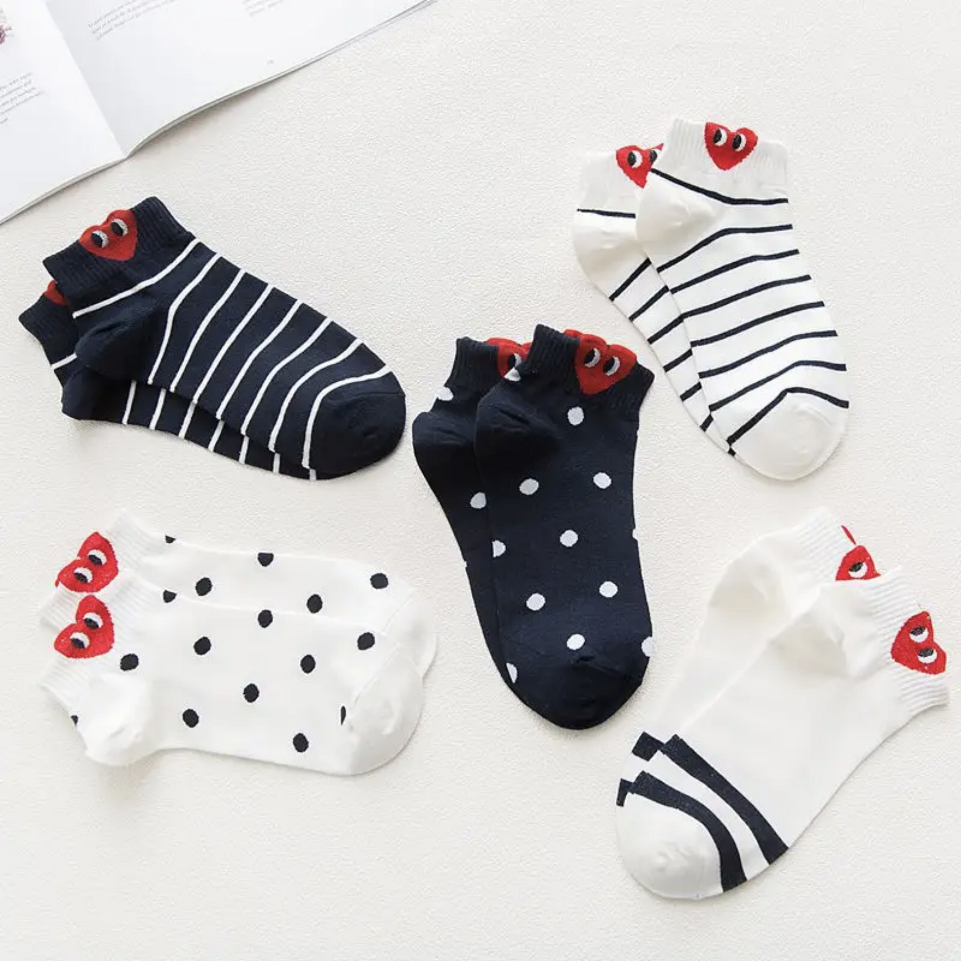 Heart Eyes Socks - Busy Ferns